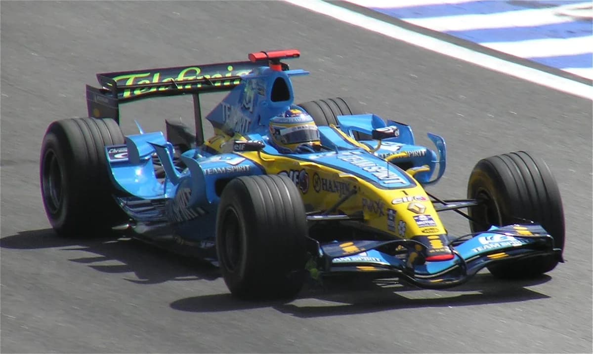Renault R26