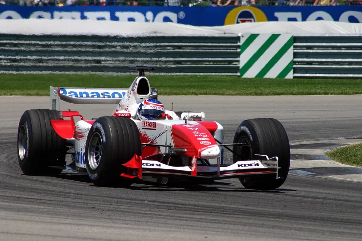 Toyota TF104